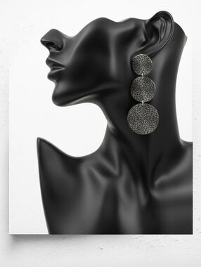 NOT FOR SALE ▪︎▪︎ TRIPLE ROUND PLATE EARRINGZ ▪︎ CLIPZ